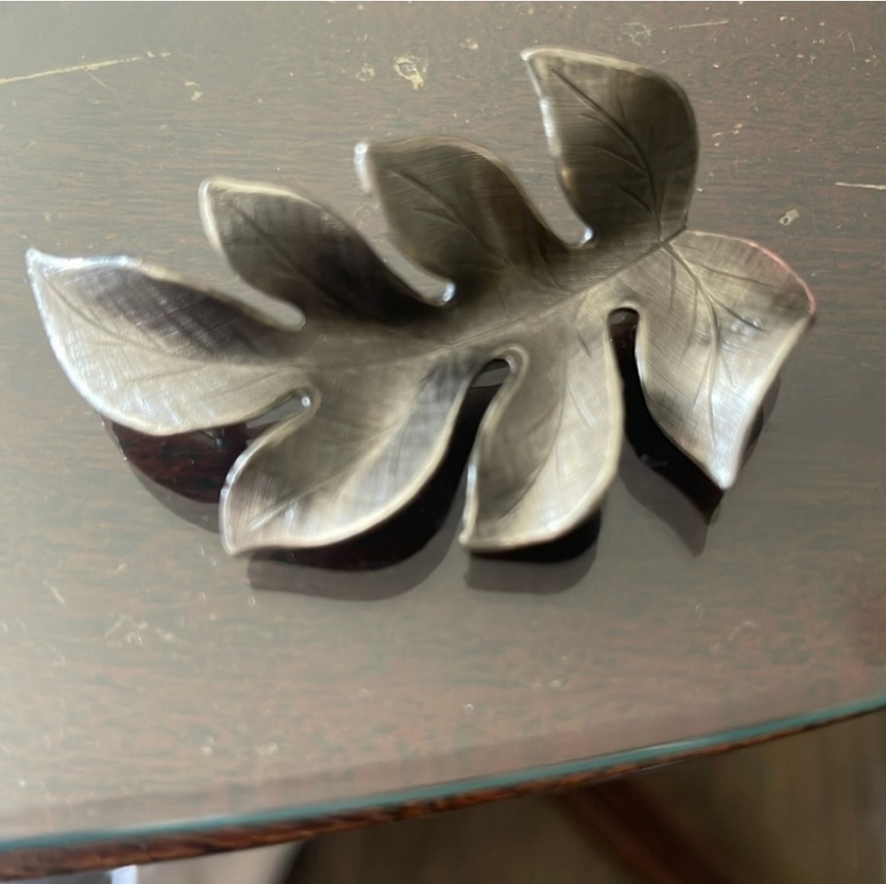 Vintage Pewter Leaf Brooch